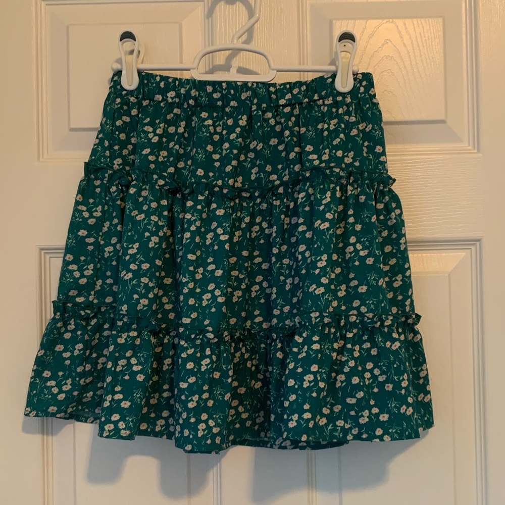2 Shein skirts